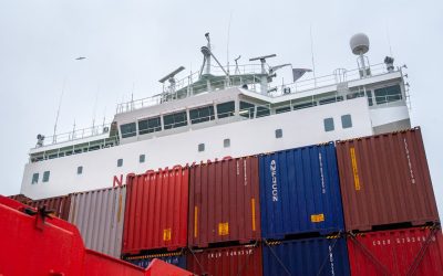 How to Choose the Right Freight Mode: Air, Sea, or Land